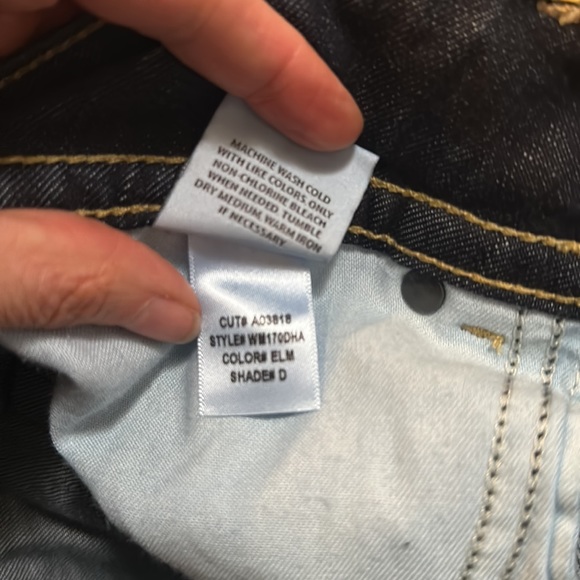 Hudson signature bootcut Jeans mid rise 28 Elm color - Picture 8 of 9